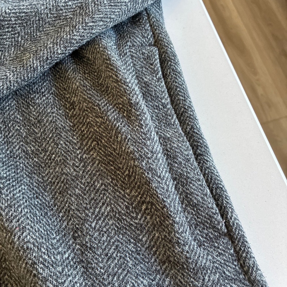 GH Bass Mens XXL Gray Herringbone Sherpa Lined Mock Neck Quarter Snap Pullover - Picture 2 of 4